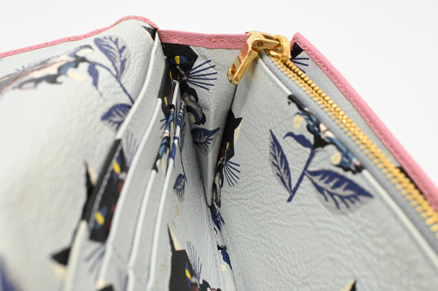 Miu Miu Wallet on Chain in Pink Leather