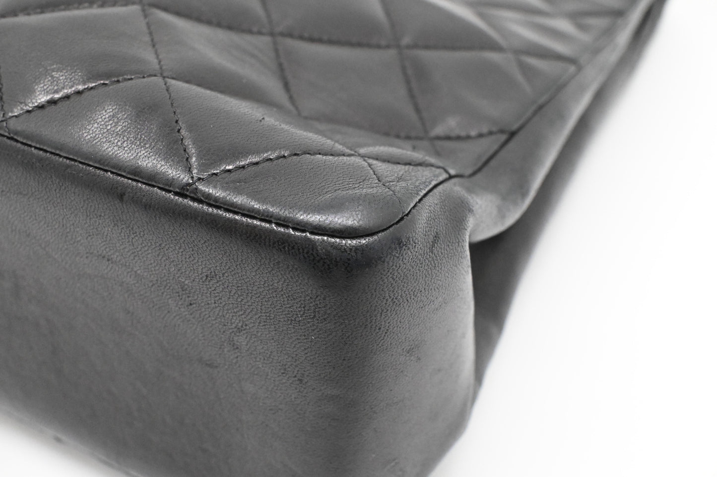 Chanel Shoulder Bag in Black Mattelassé Leather