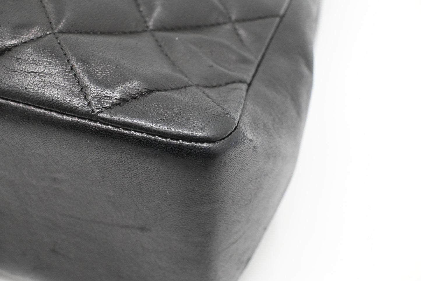 Chanel Shoulder Bag in Black Mattelassé Leather
