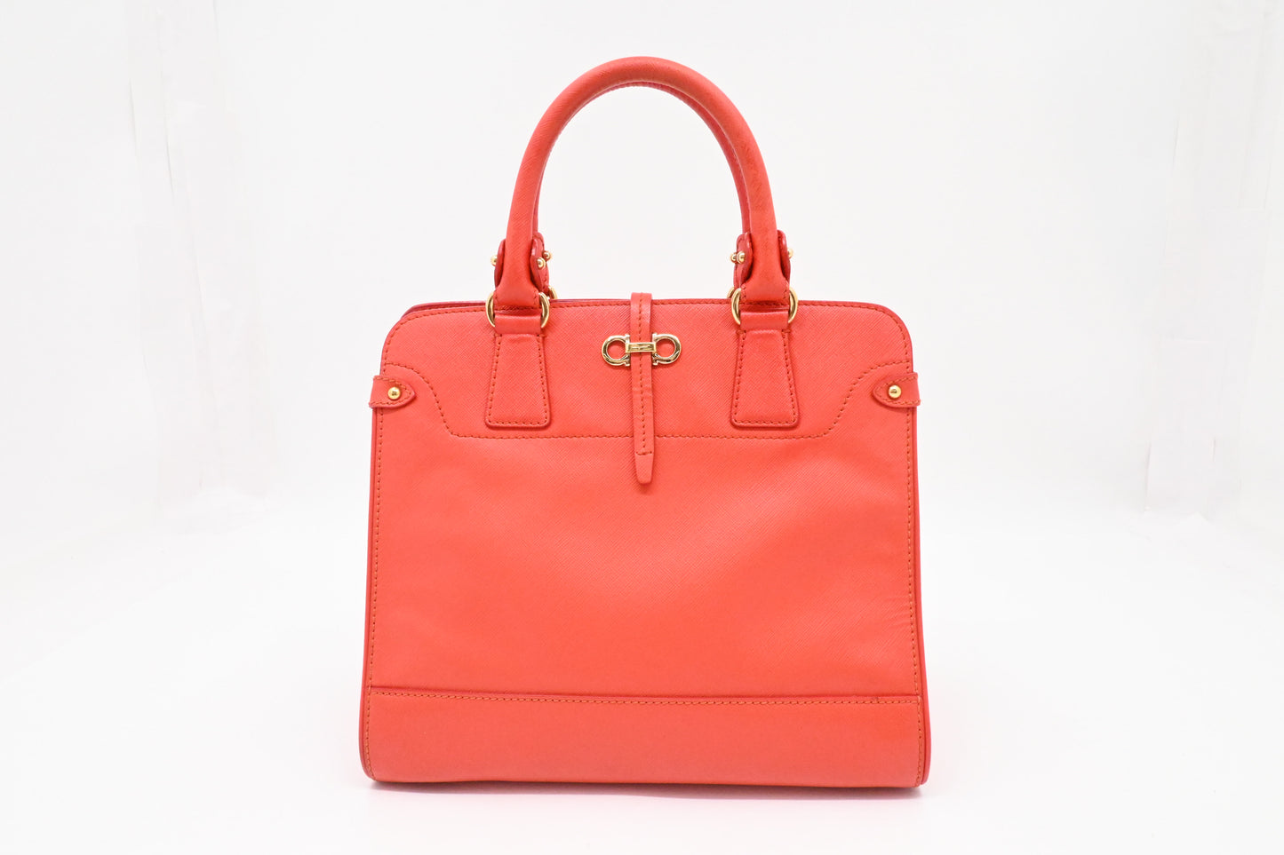 Ferragamo Handbag in Vermilion Red Leather