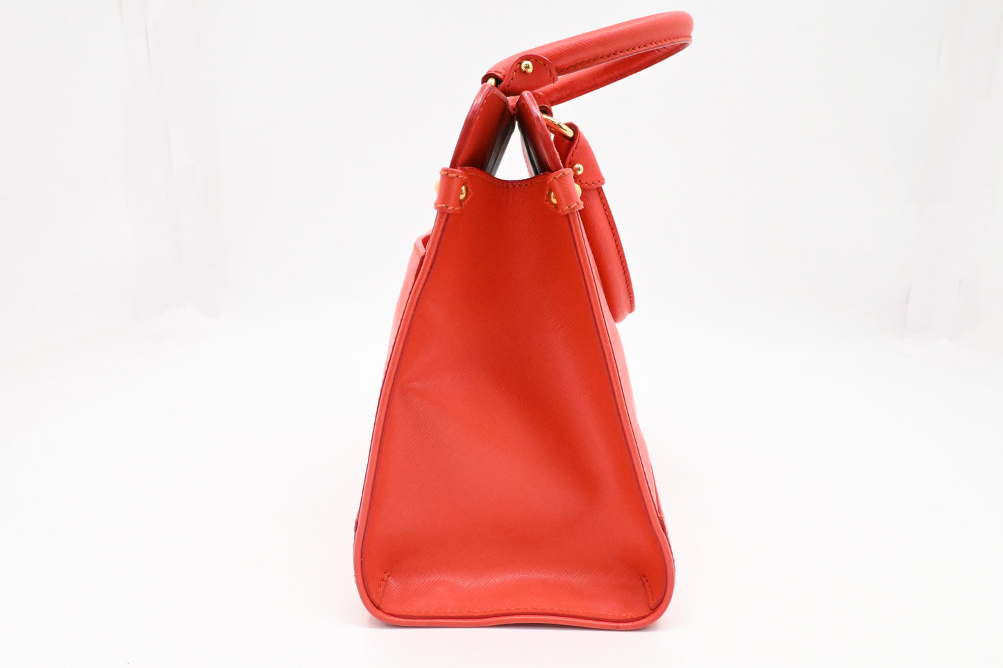 Ferragamo Handbag in Vermilion Red Leather