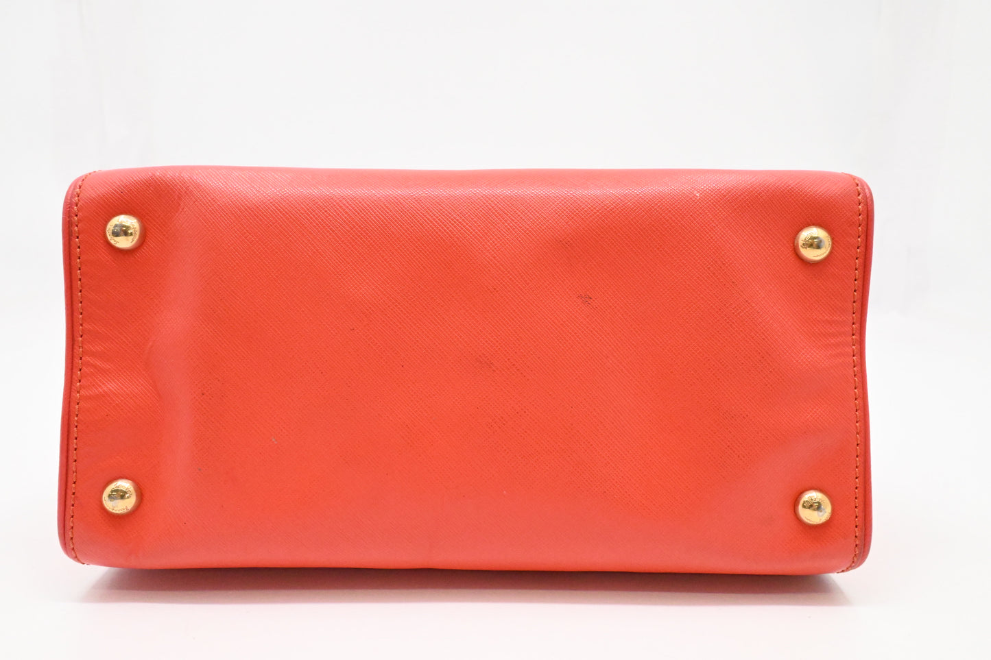 Ferragamo Handbag in Vermilion Red Leather