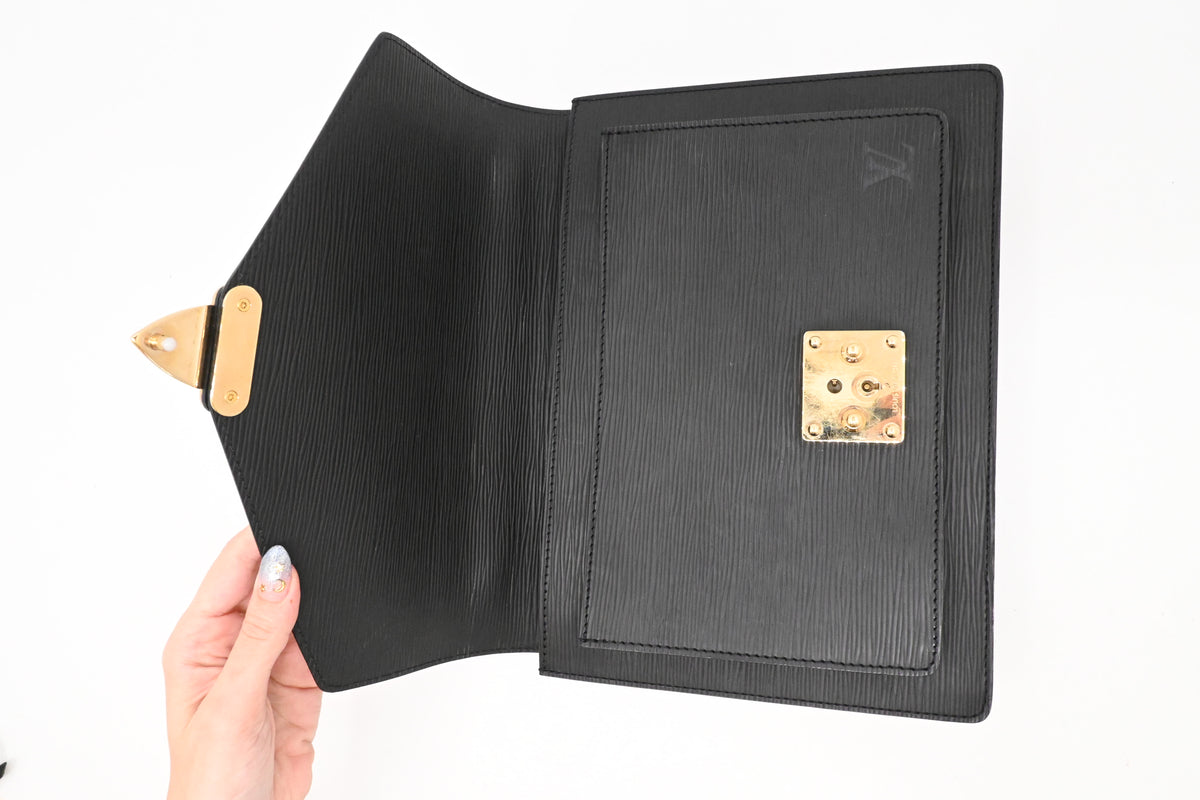 Louis Vuitton Monceau in Black Epi Leather