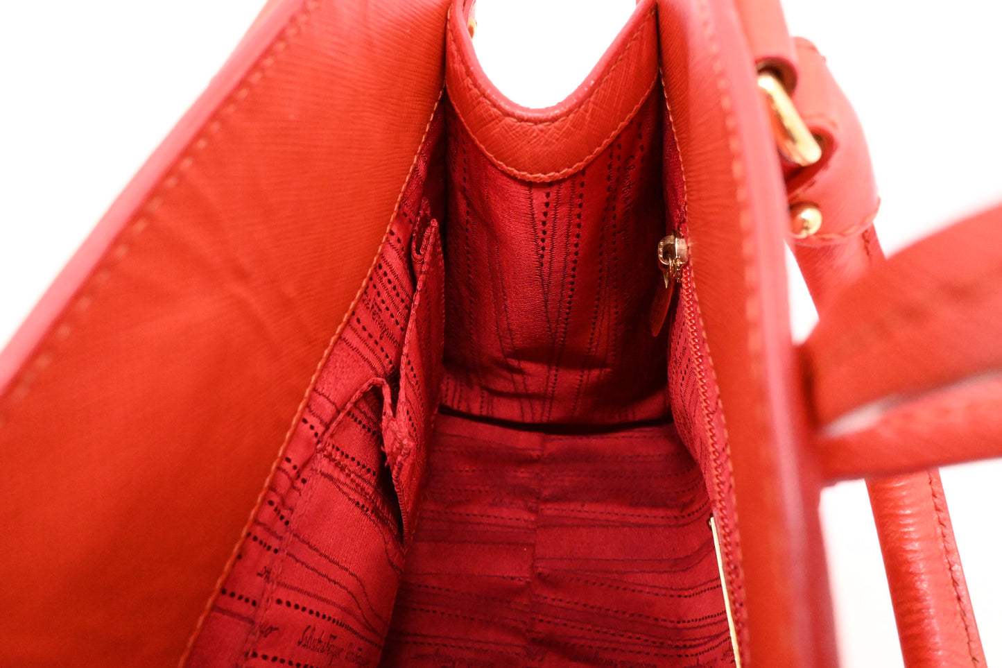 Ferragamo Handbag in Vermilion Red Leather