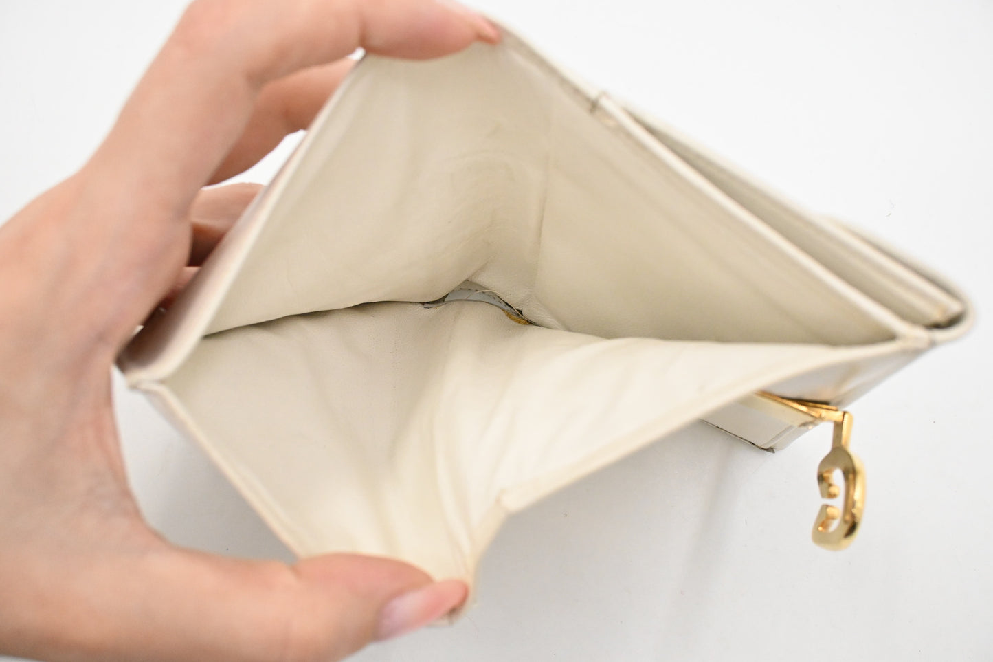 Gucci Wallet in White Leather