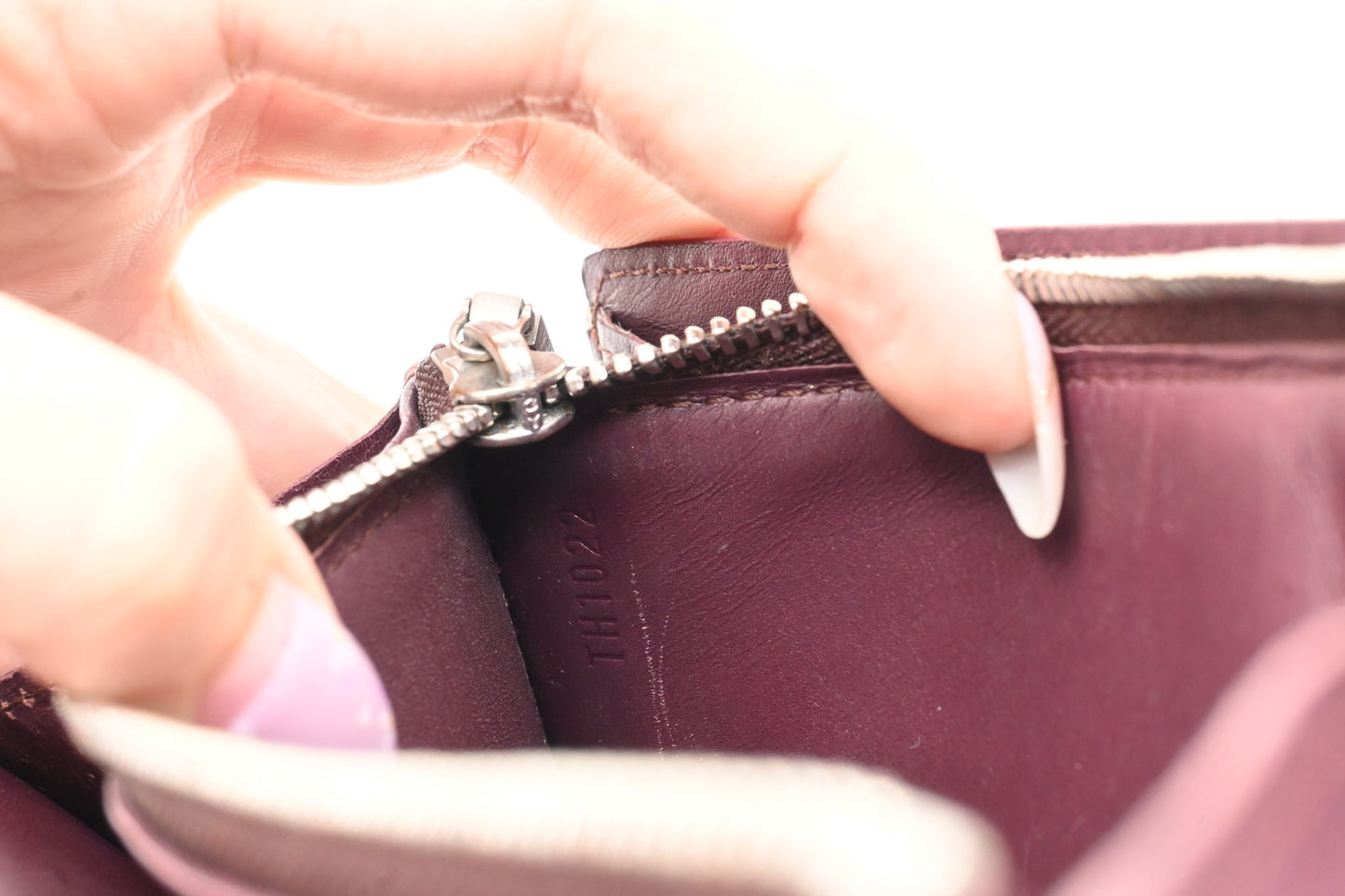Louis Vuitton Sarah Wallet in Matte Burgundy Leather