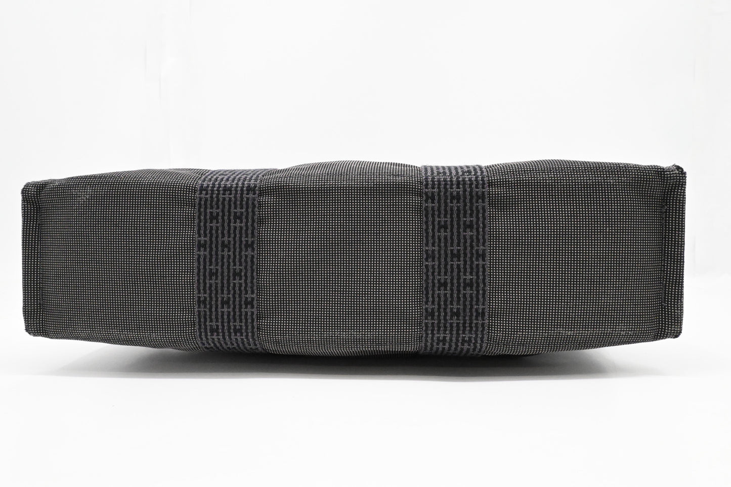 Hermes Herline Fourre-Tout MM in Grey Canvas