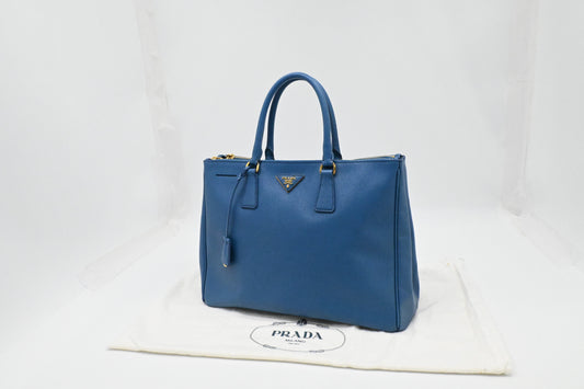 Prada Galleria Large in Blue Saffiano Leather