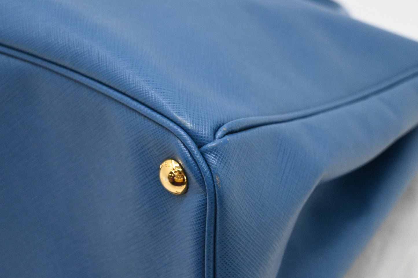 Prada Galleria Large in Blue Saffiano Leather