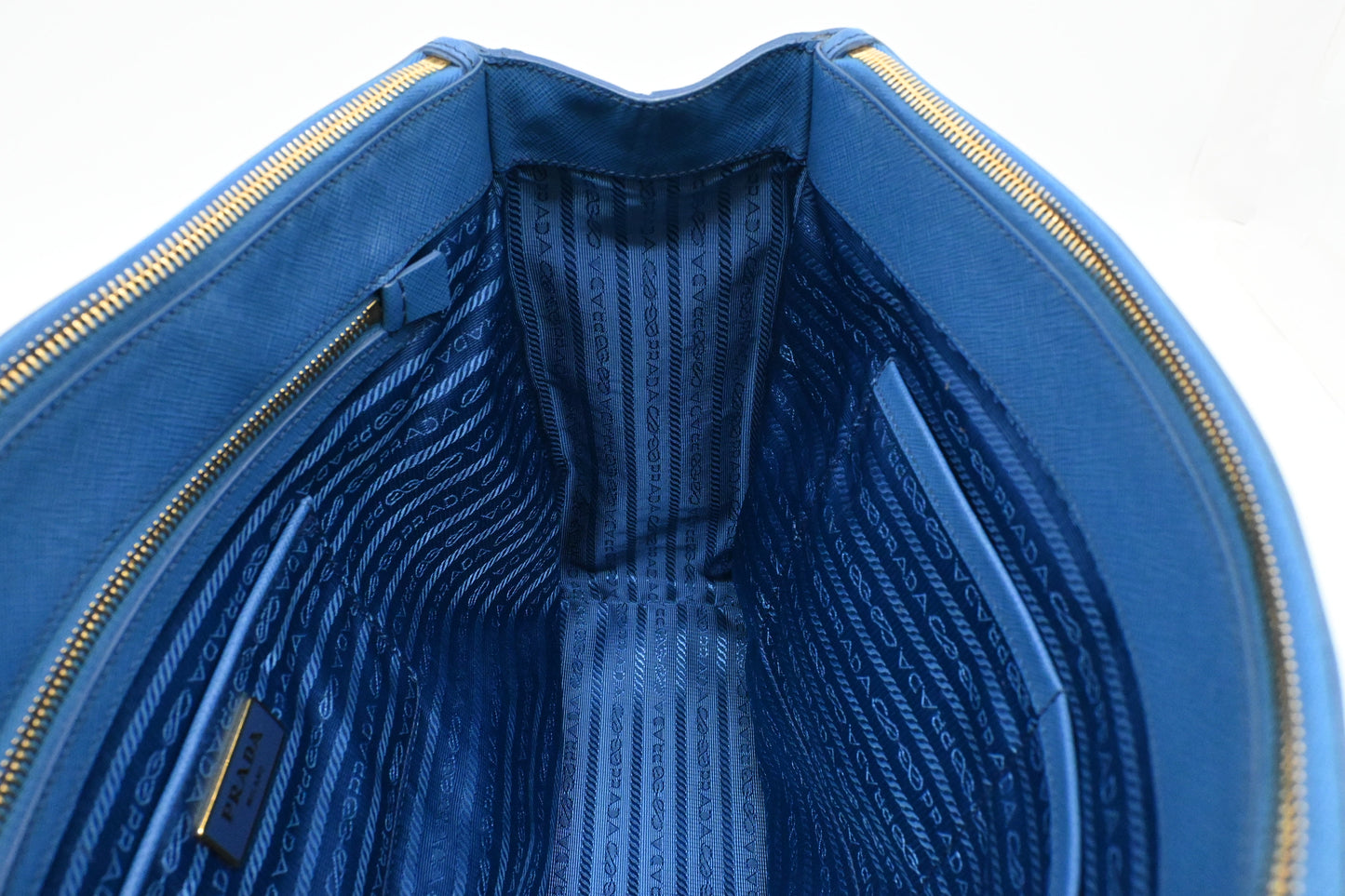 Prada Galleria Large in Blue Saffiano Leather