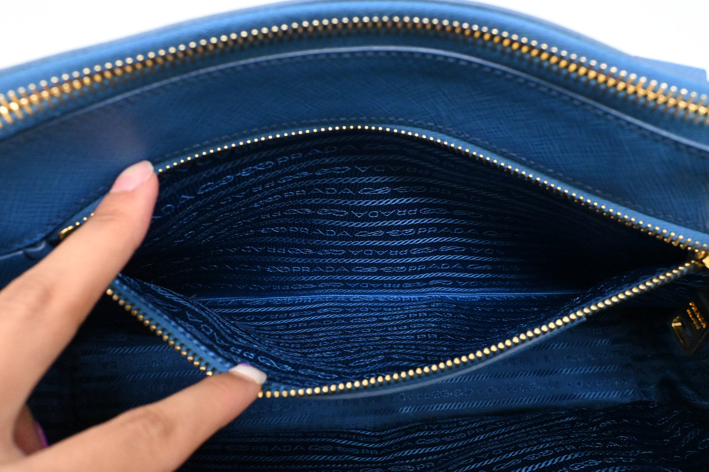 Prada Galleria Large in Blue Saffiano Leather