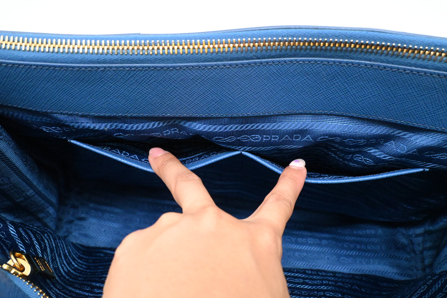 Prada Galleria Large in Blue Saffiano Leather