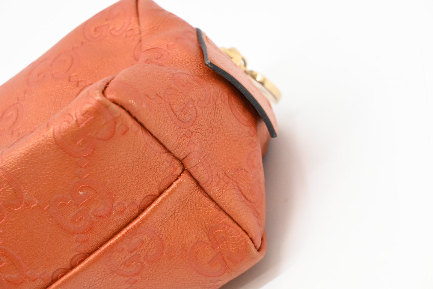 Gucci Pouch in Metallic Orange Guccissima Leather