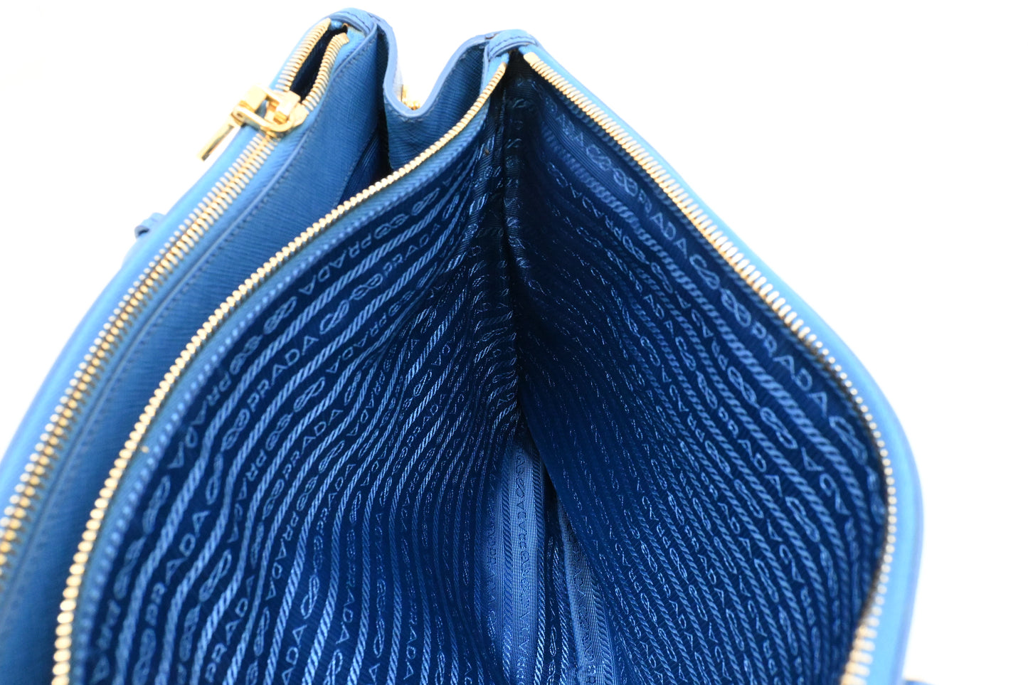 Prada Galleria Large in Blue Saffiano Leather