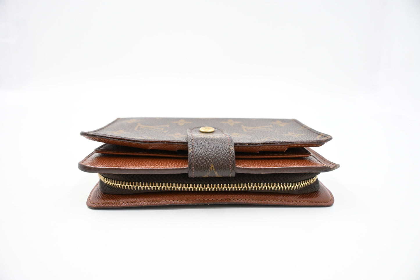 Louis Vuitton Wallet in Monogram Canvas