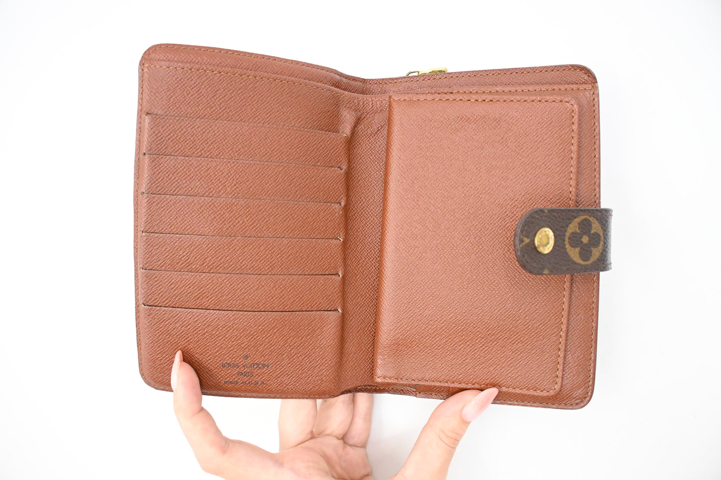Louis Vuitton Wallet in Monogram Canvas