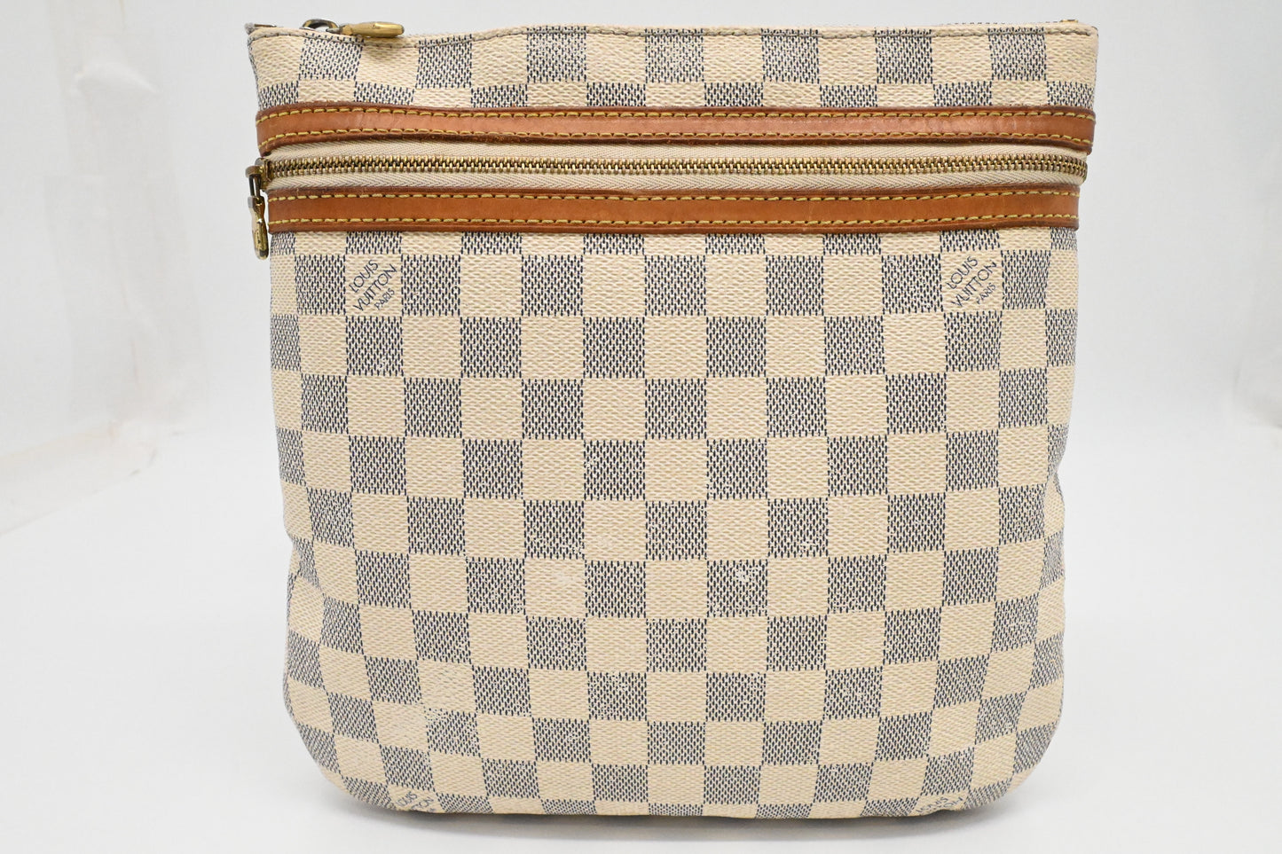Louis Vuitton Pochette Bosphore in Damier Azur Canvas