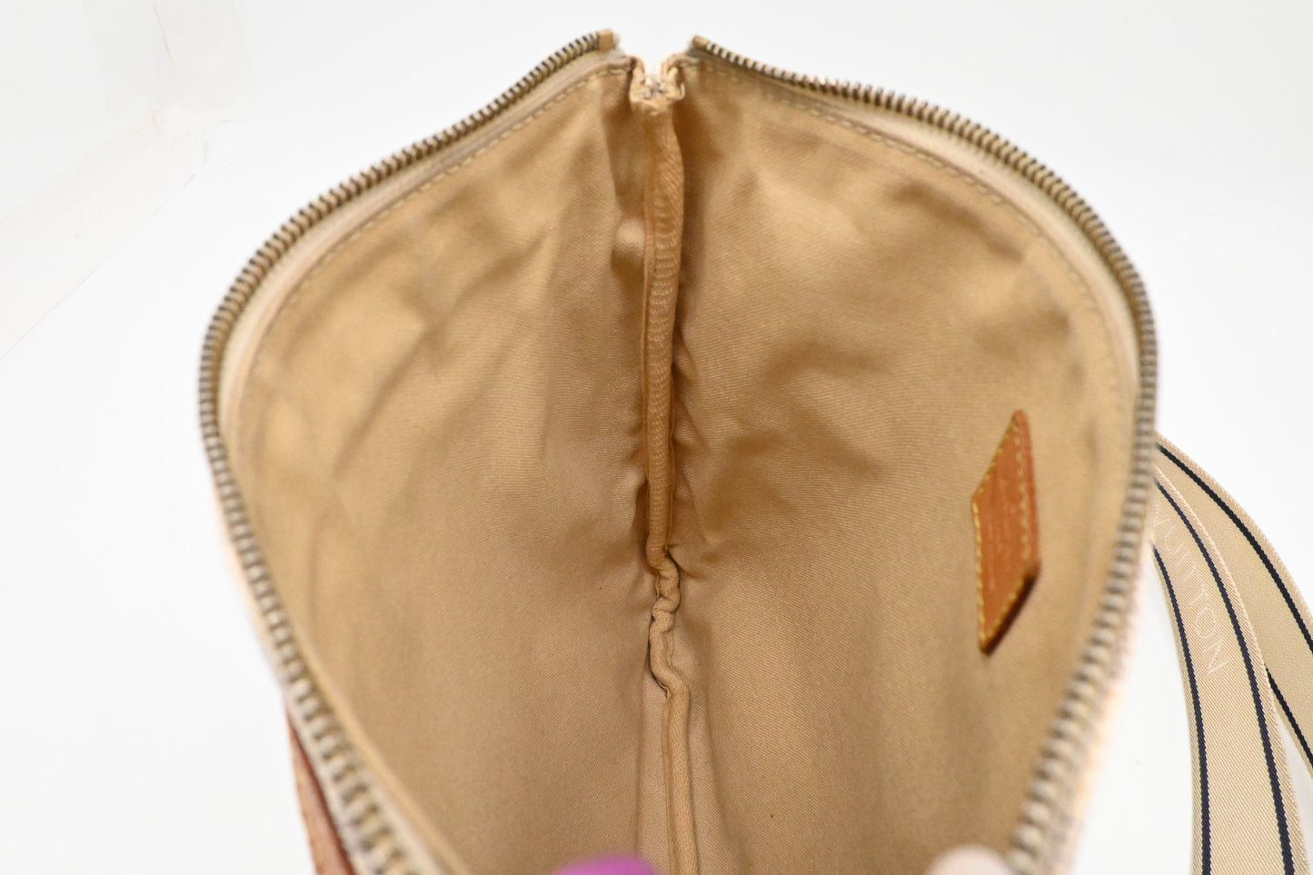 Louis Vuitton Pochette Bosphore in Damier Azur Canvas