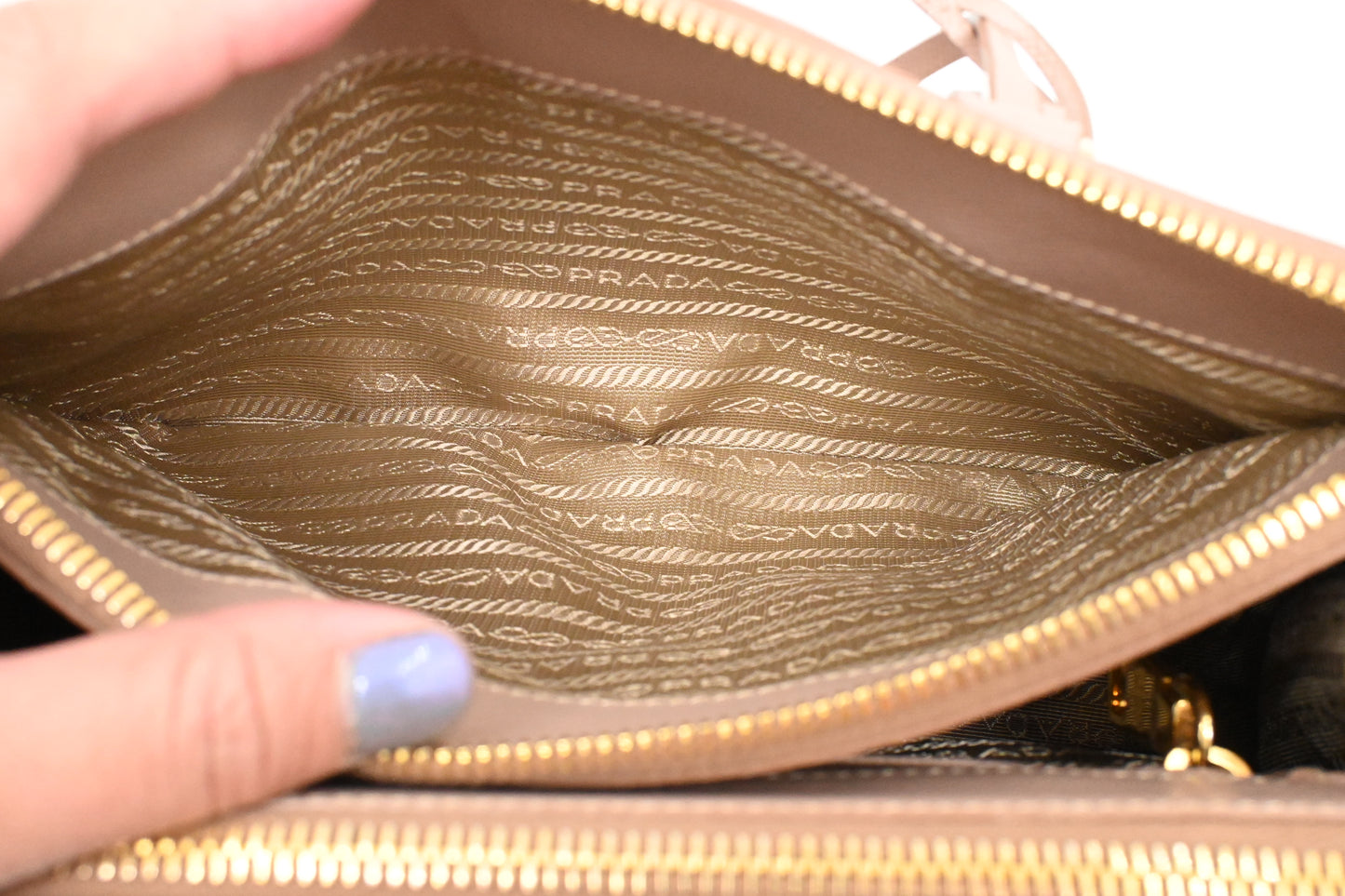 Prada Small Galleria in Pink Saffiano Leather