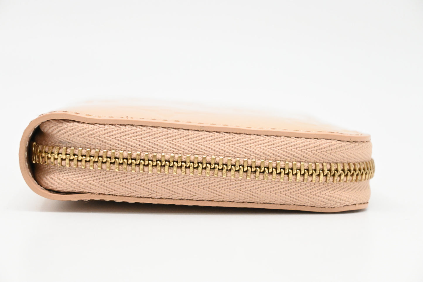 Louis Vuitton Zippy Compact Wallet in Beige Vernis Leather