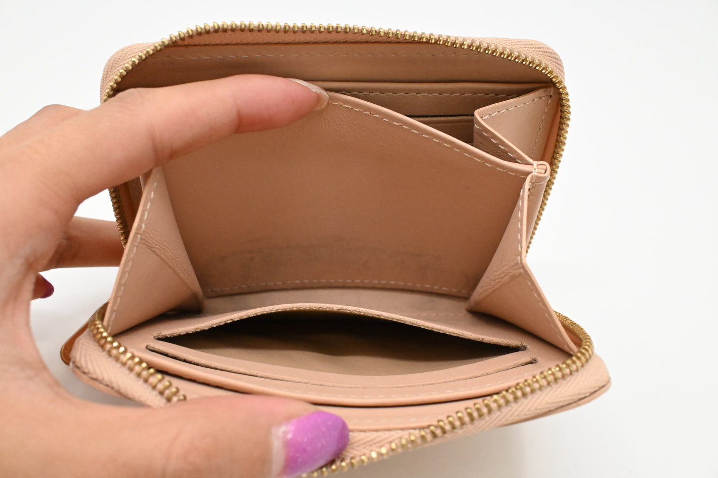 Louis Vuitton Zippy Compact Wallet in Beige Vernis Leather