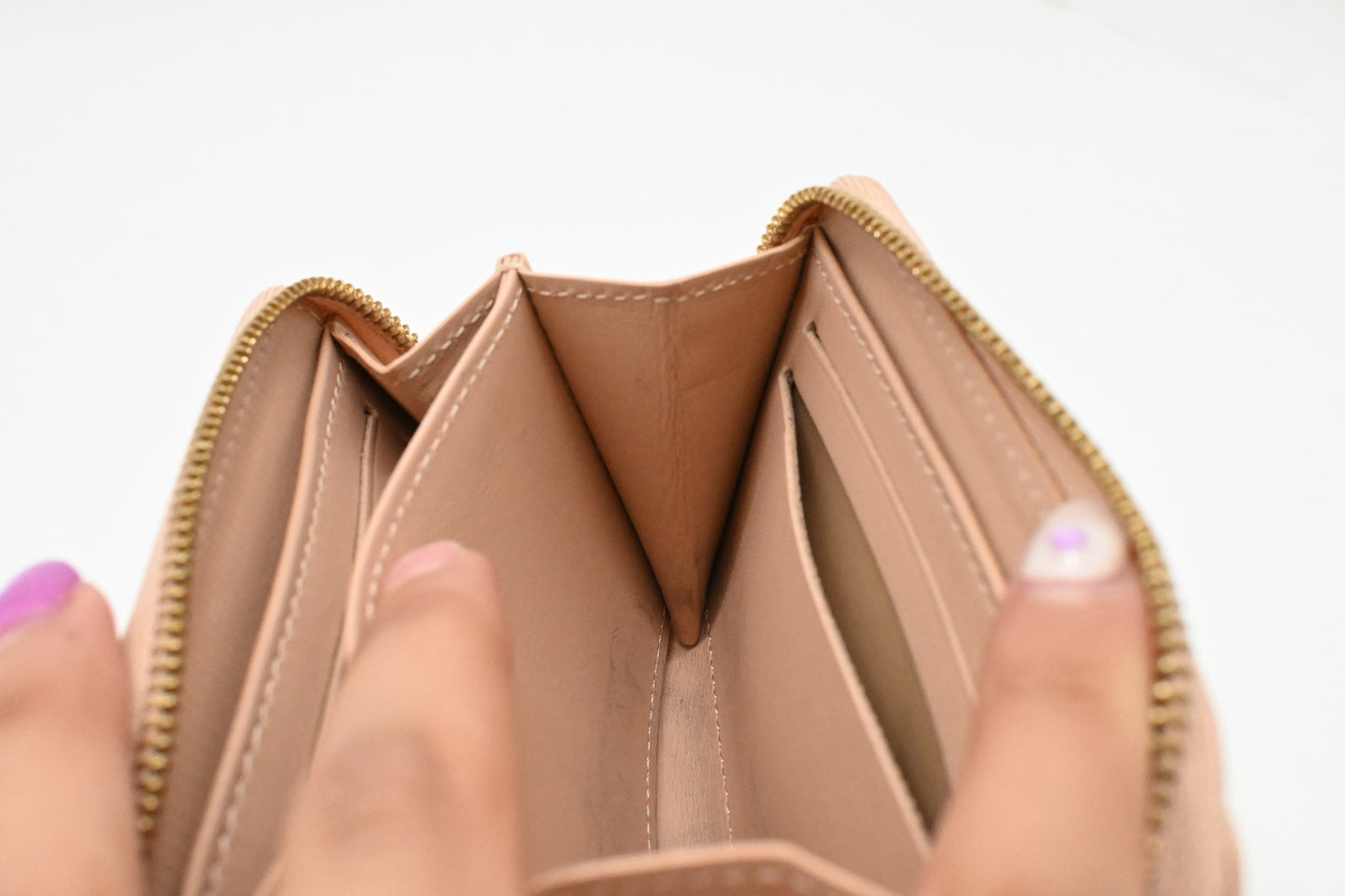 Louis Vuitton Zippy Compact Wallet in Beige Vernis Leather