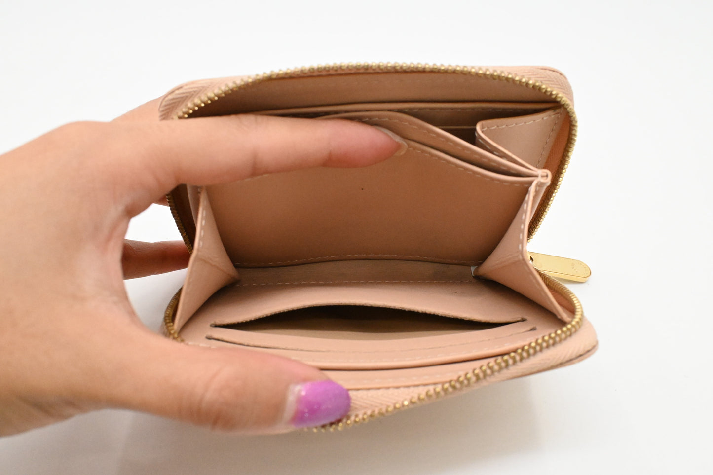 Louis Vuitton Zippy Compact Wallet in Beige Vernis Leather