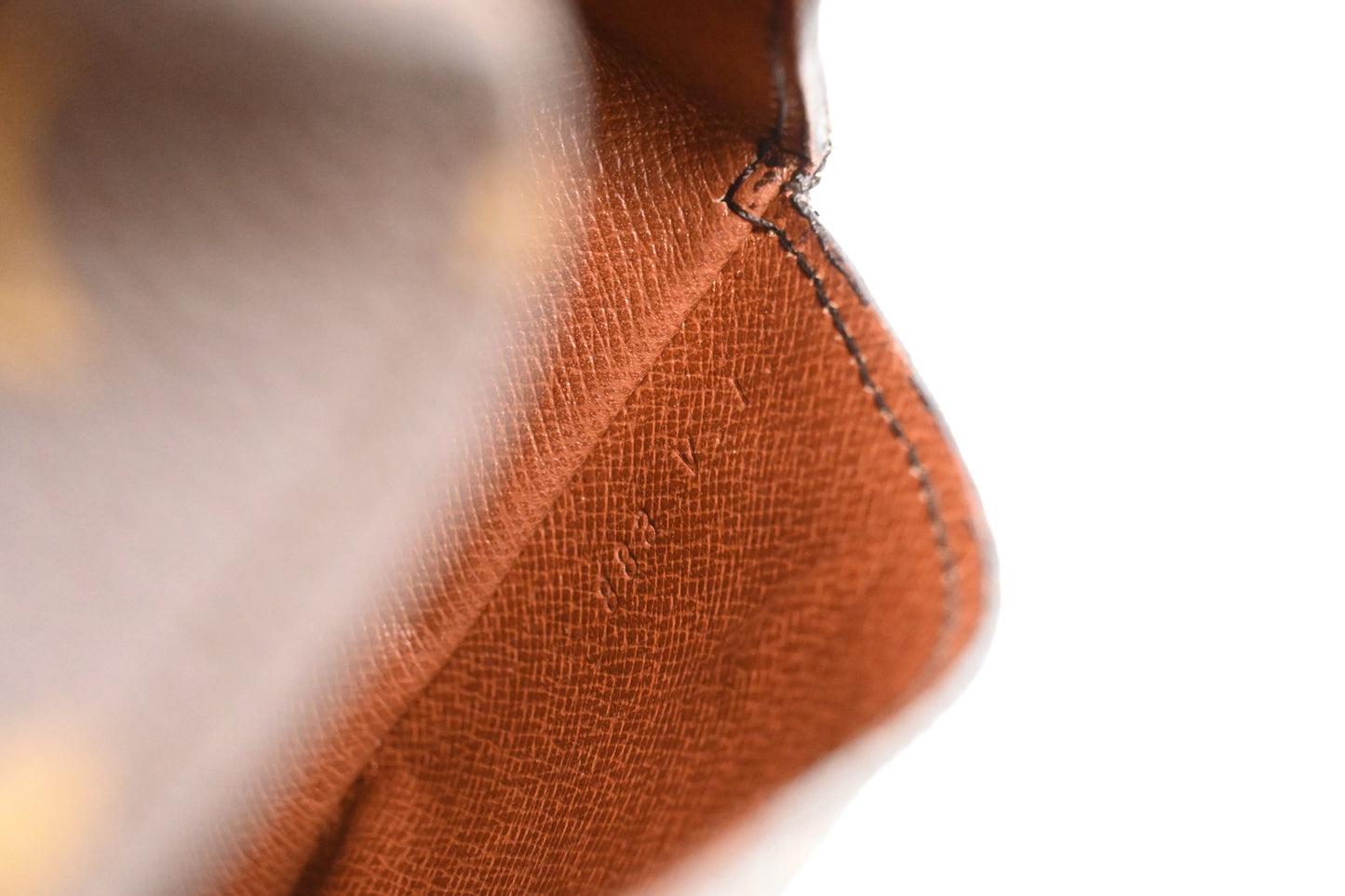 Louis Vuitton Saint Cloud PM in Monogram Canvas