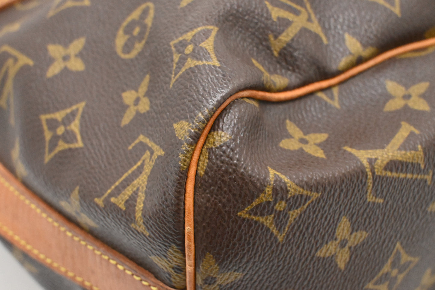 Louis Vuitton Sac Flanerie 45 in Monogram Canvas