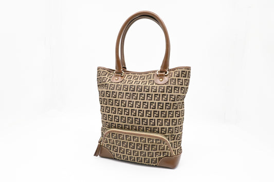 Fendi Handbag in Zucchino Canvas