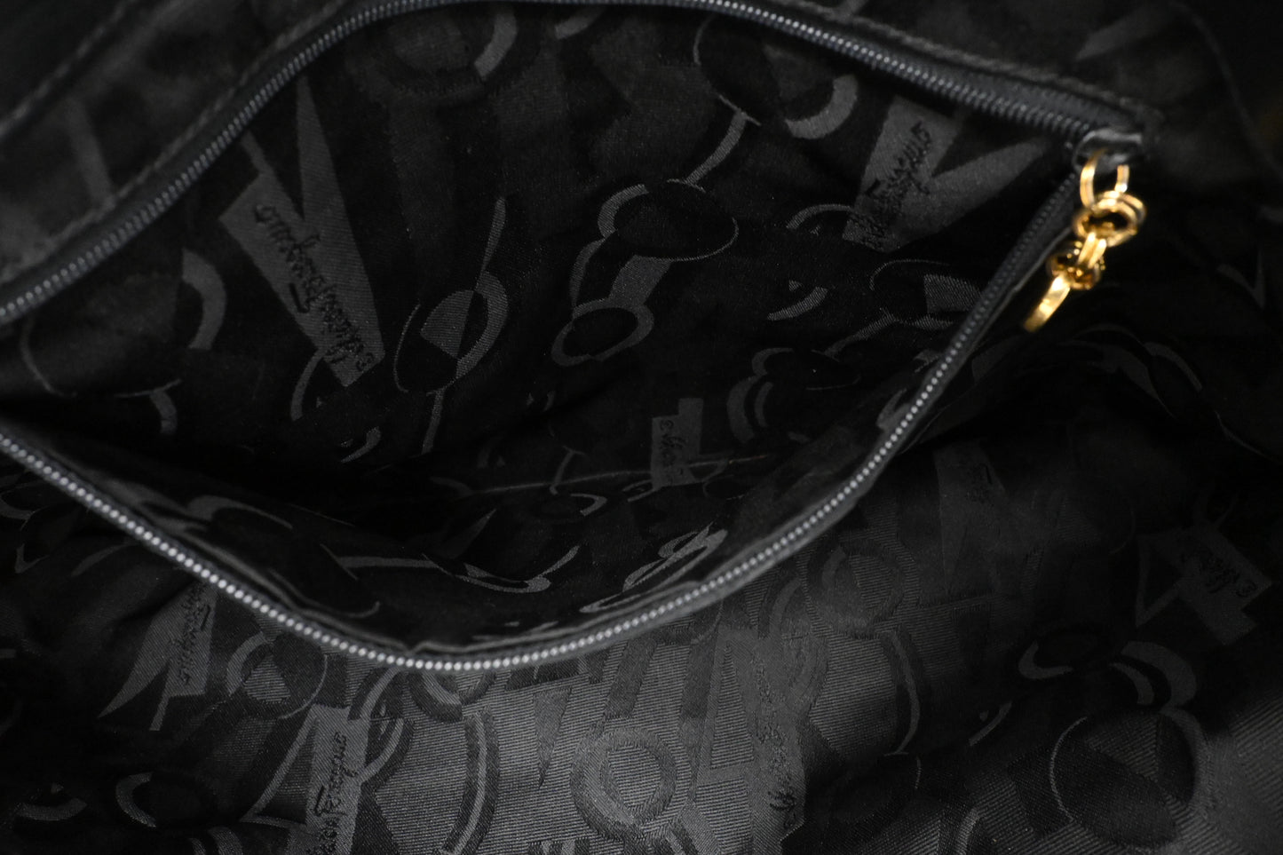 Ferragamo Tote Bag in Black Canvas