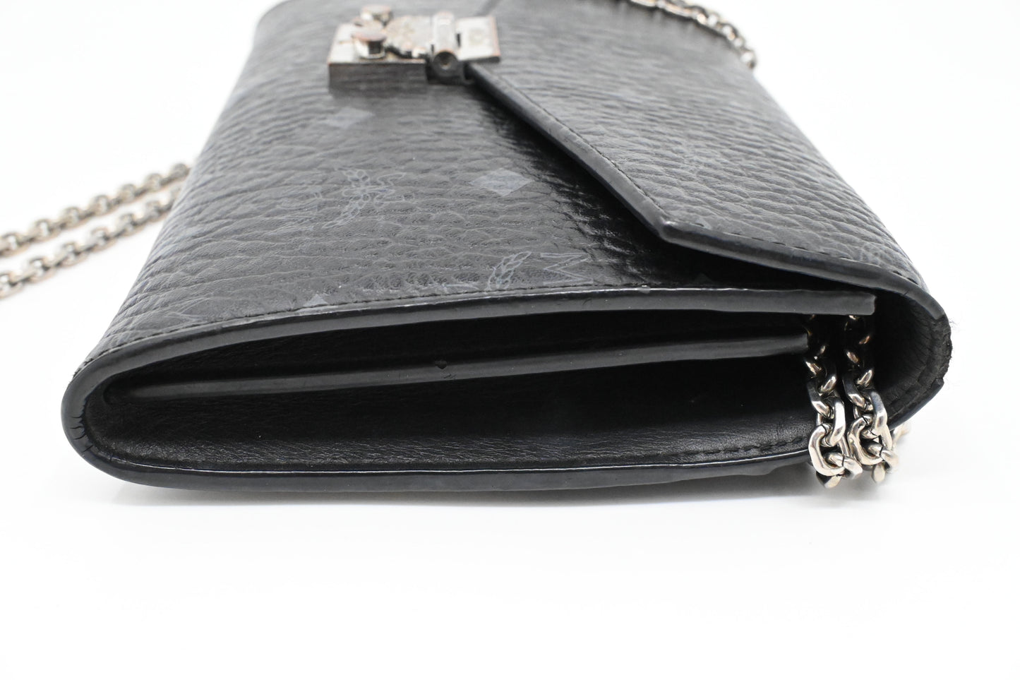 MCM Chain Clutch in Black Visetos Canvas