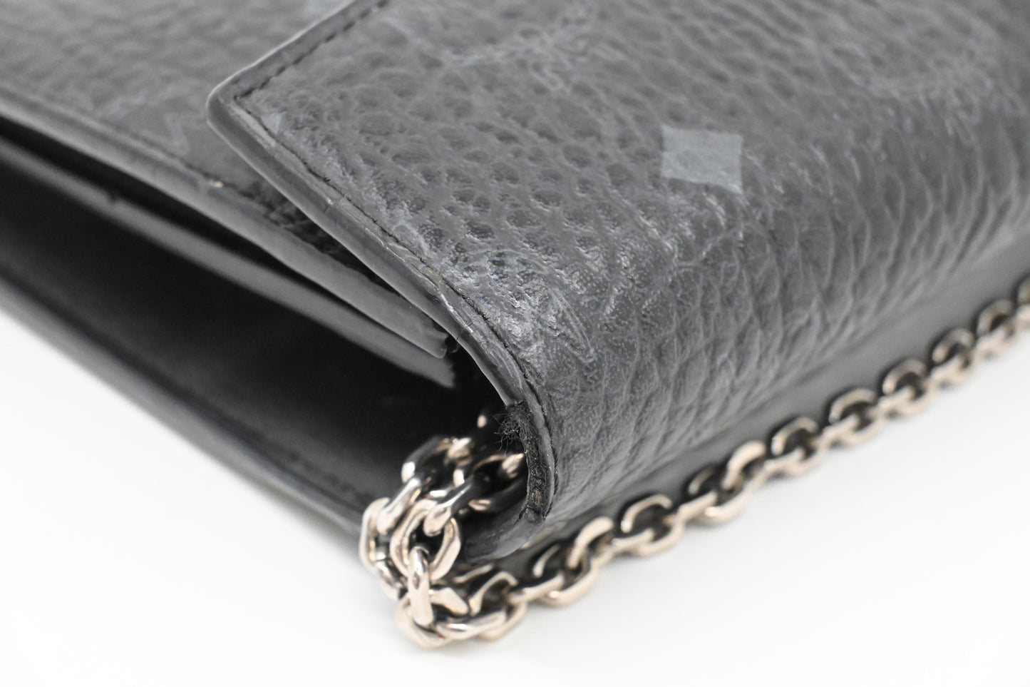 MCM Chain Clutch in Black Visetos Canvas