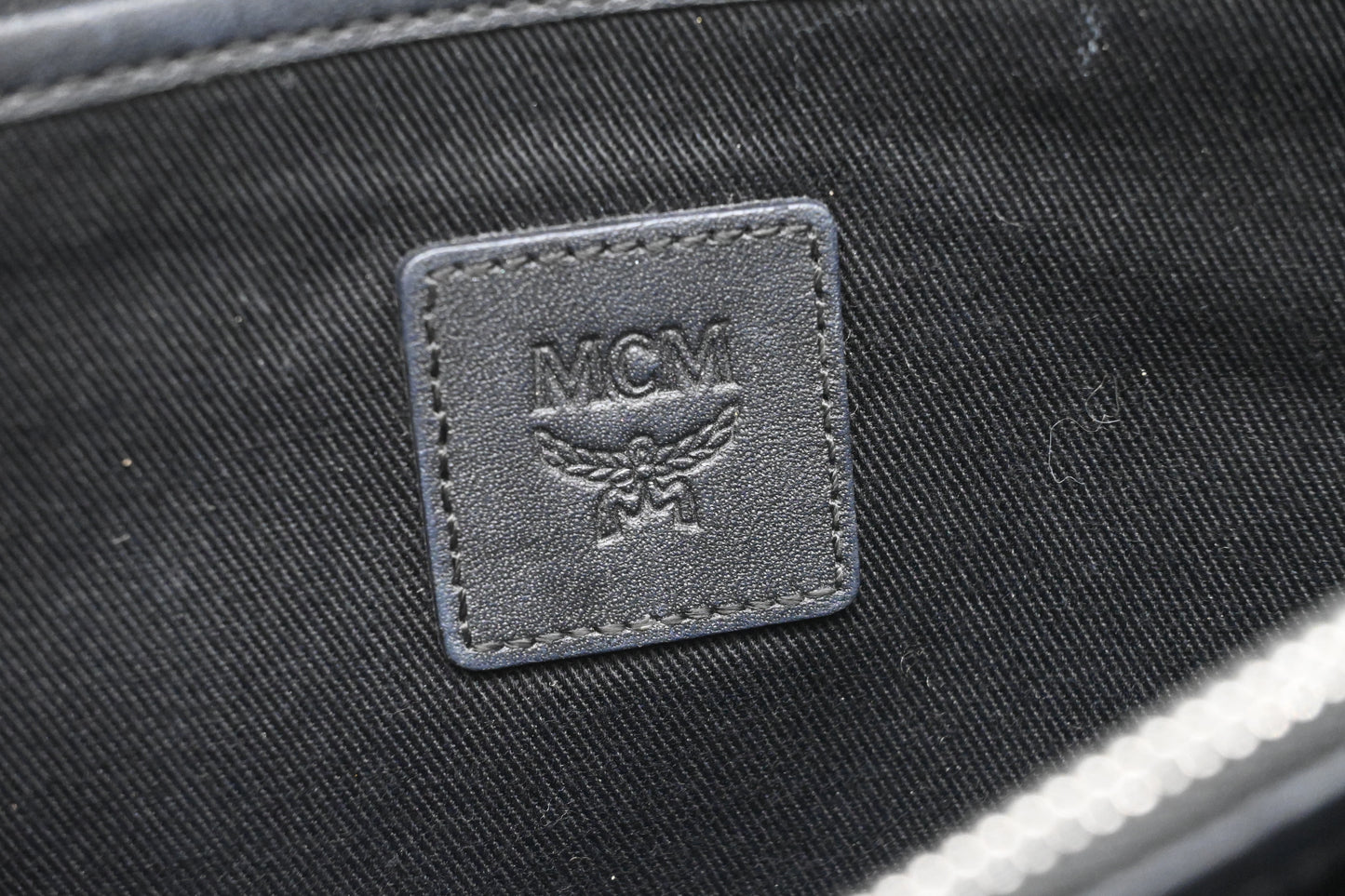 MCM Chain Clutch in Black Visetos Canvas