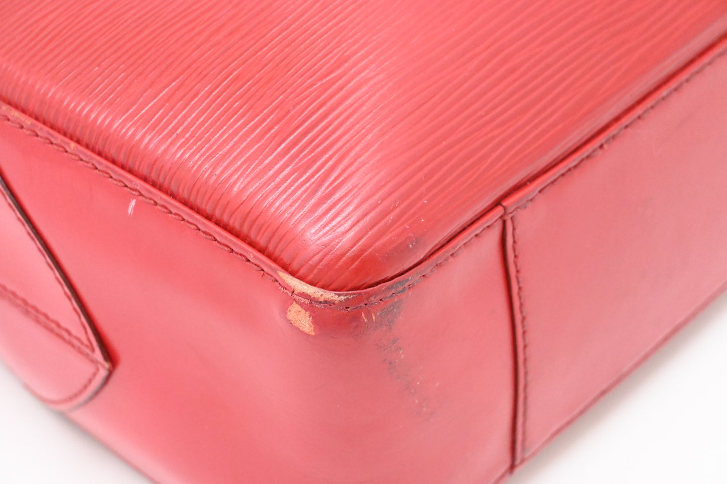 Louis Vuitton Voltaire in Red Epi Leather