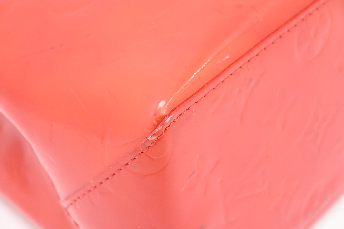 Louis Vuitton Reade PM In Red Vernis Leather