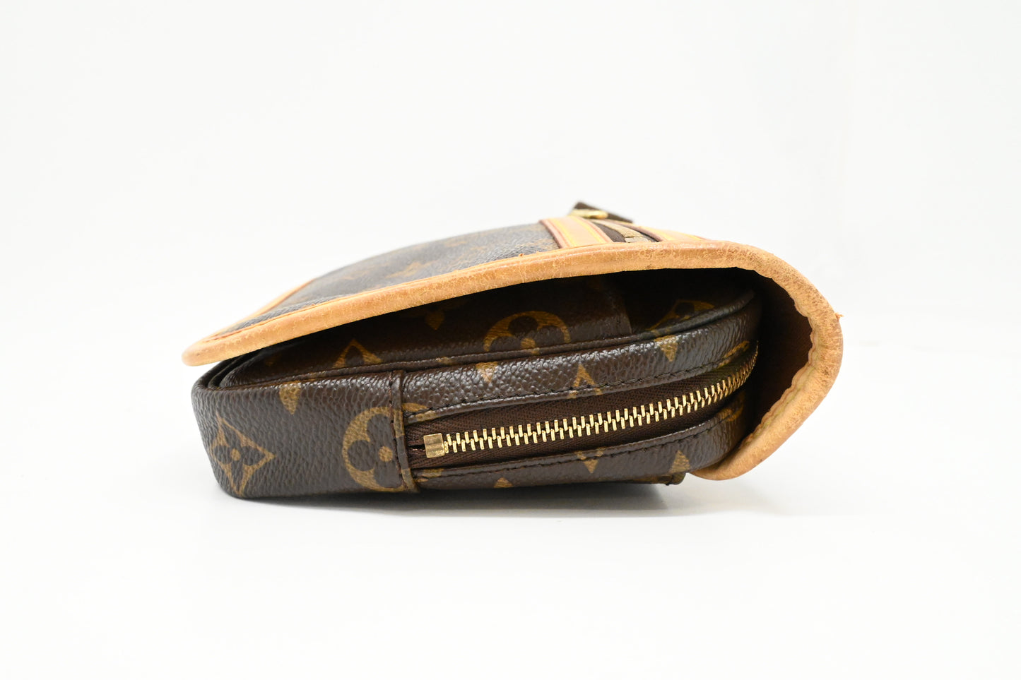 Louis Vuitton Bosphore Bumbag in Monogram Canvas