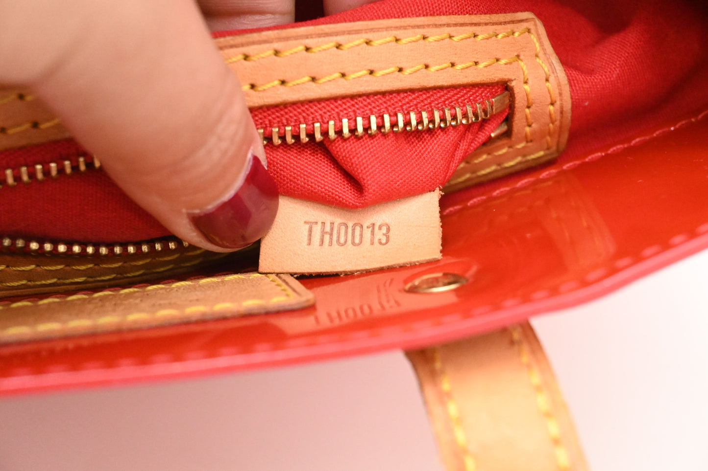 Louis Vuitton Reade PM In Red Vernis Leather
