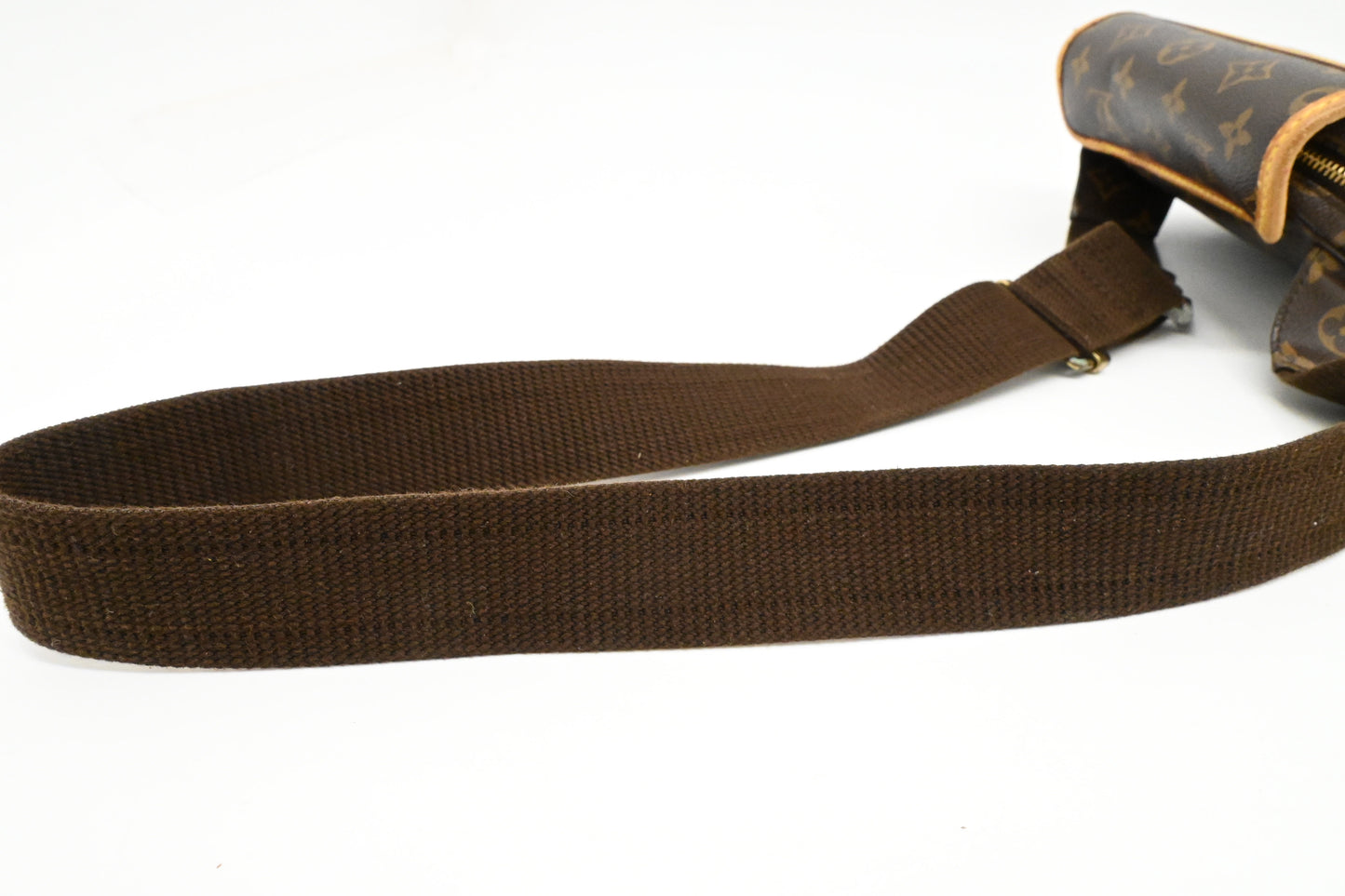 Louis Vuitton Bosphore Bumbag in Monogram Canvas