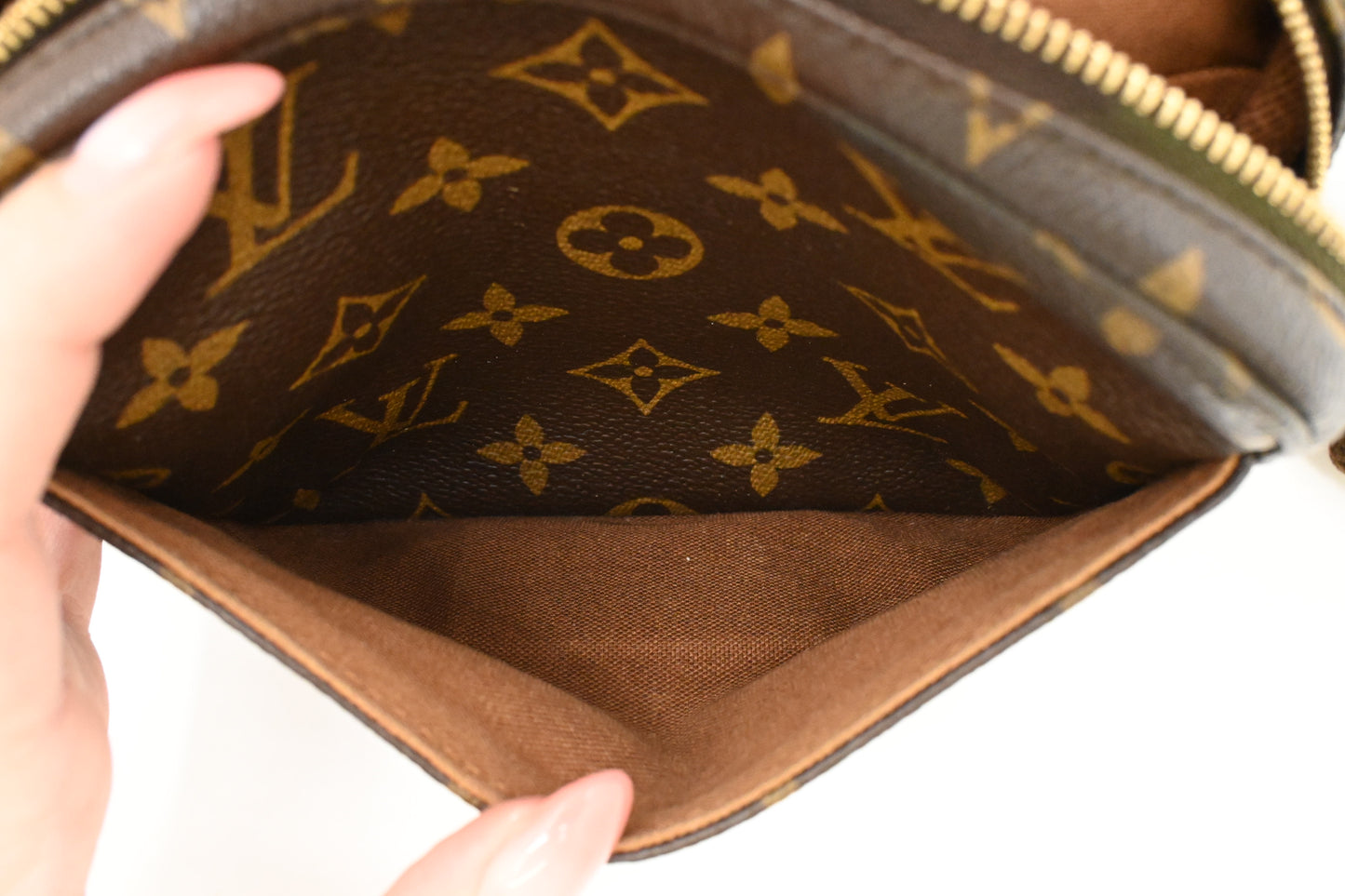 Louis Vuitton Bosphore Bumbag in Monogram Canvas