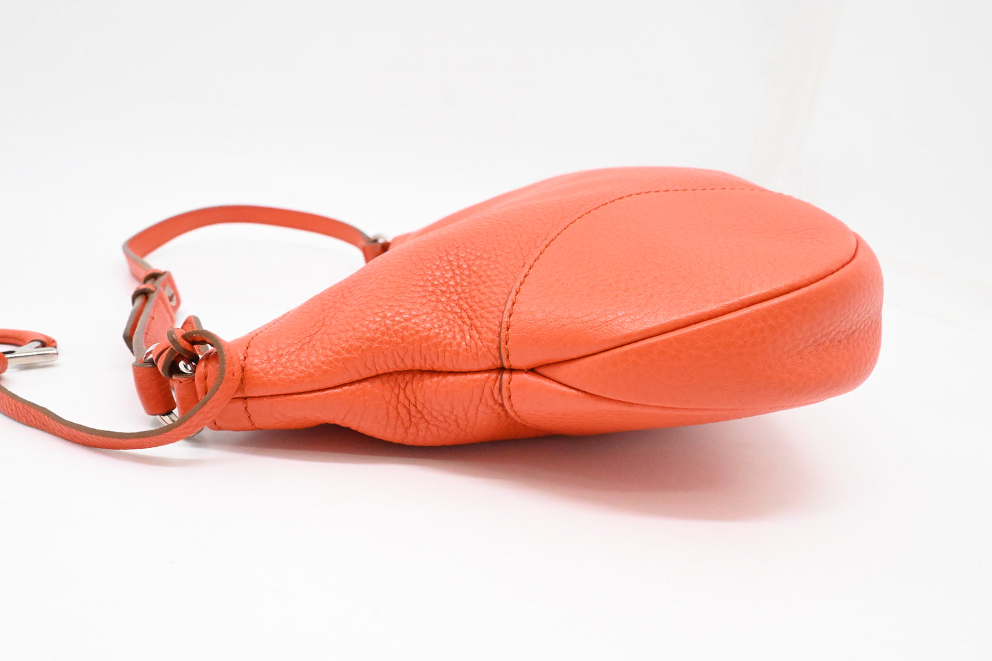 Ferragamo Hobo Shoulder Bag in Orange Leather