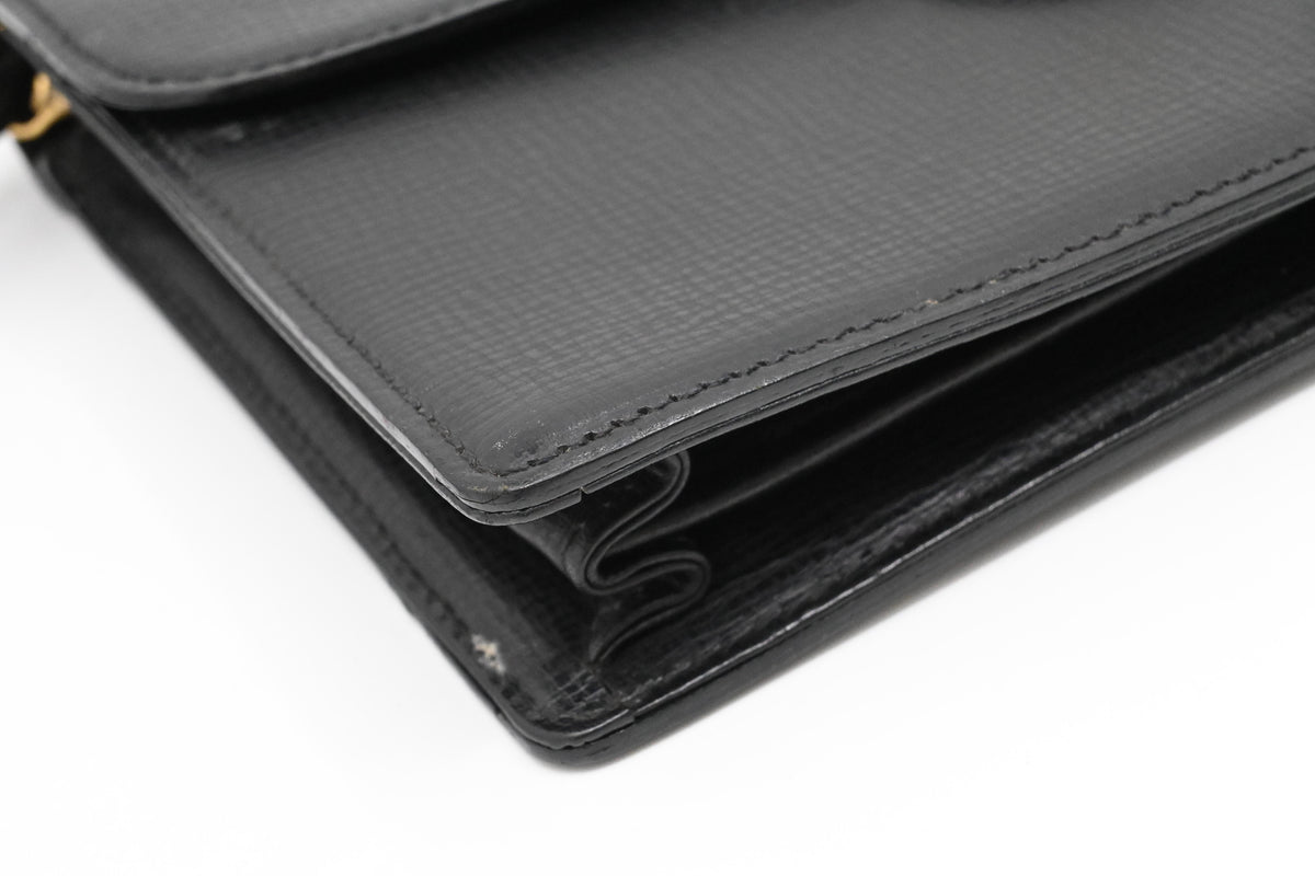 Burberry Clutch Bag in Black Leather