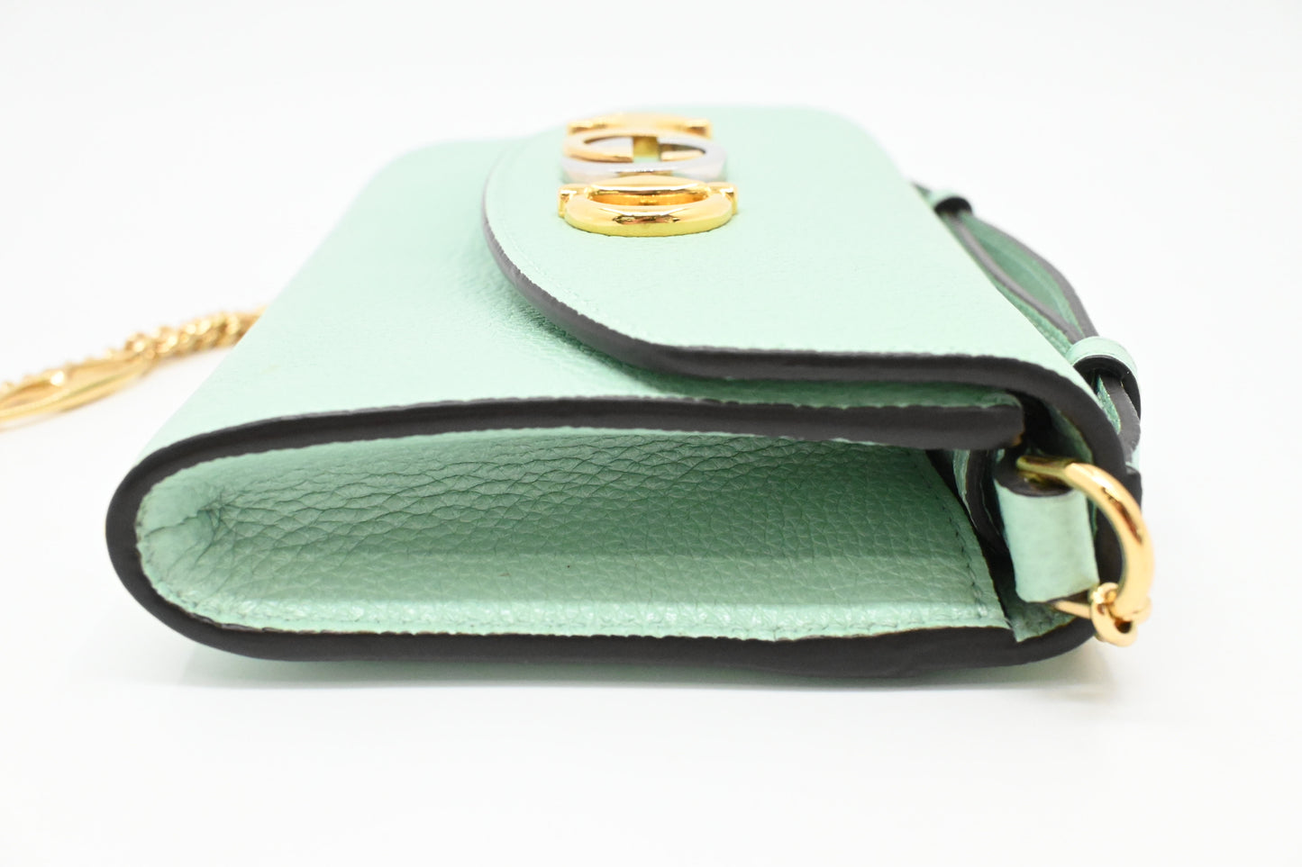 Gucci Chain Shoulder Bag in Green Leather