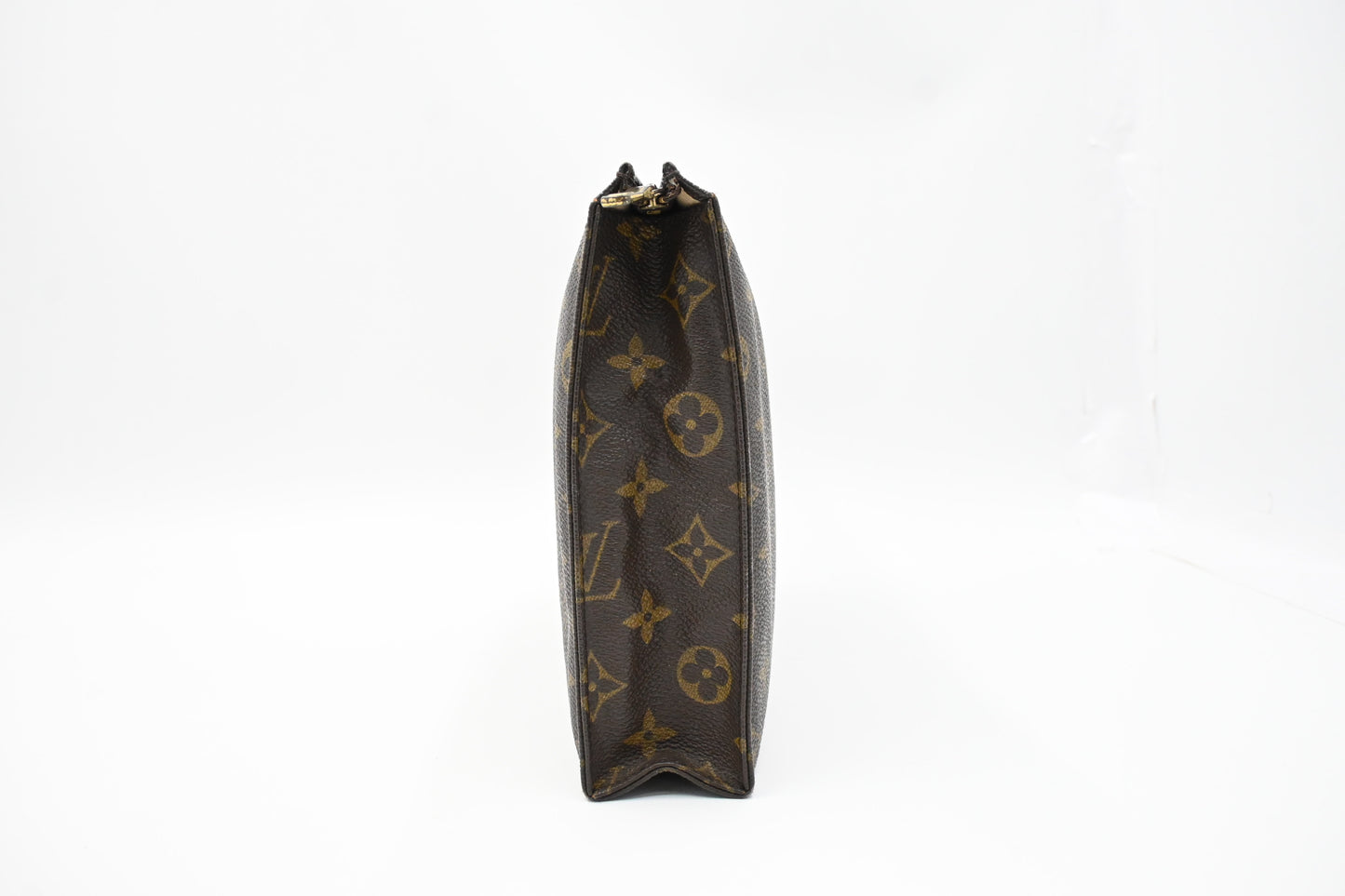 Louis Vuitton Toiletry 26 in Monogram Canvas