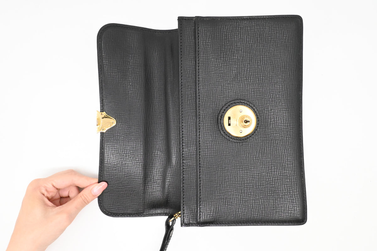 Burberry Clutch Bag in Black Leather