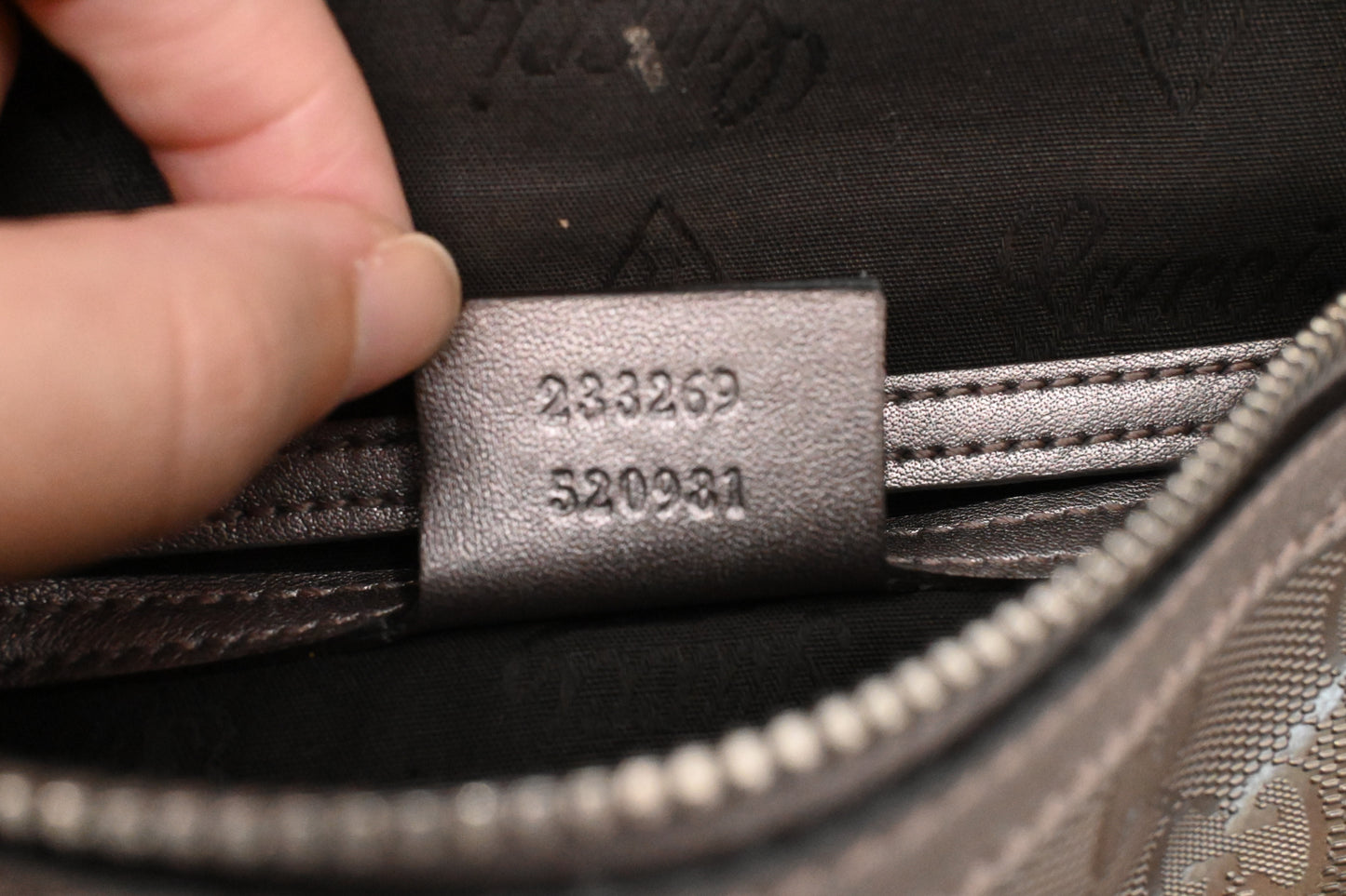 Gucci Bumbag in Silver-Pink Imprime Canvas