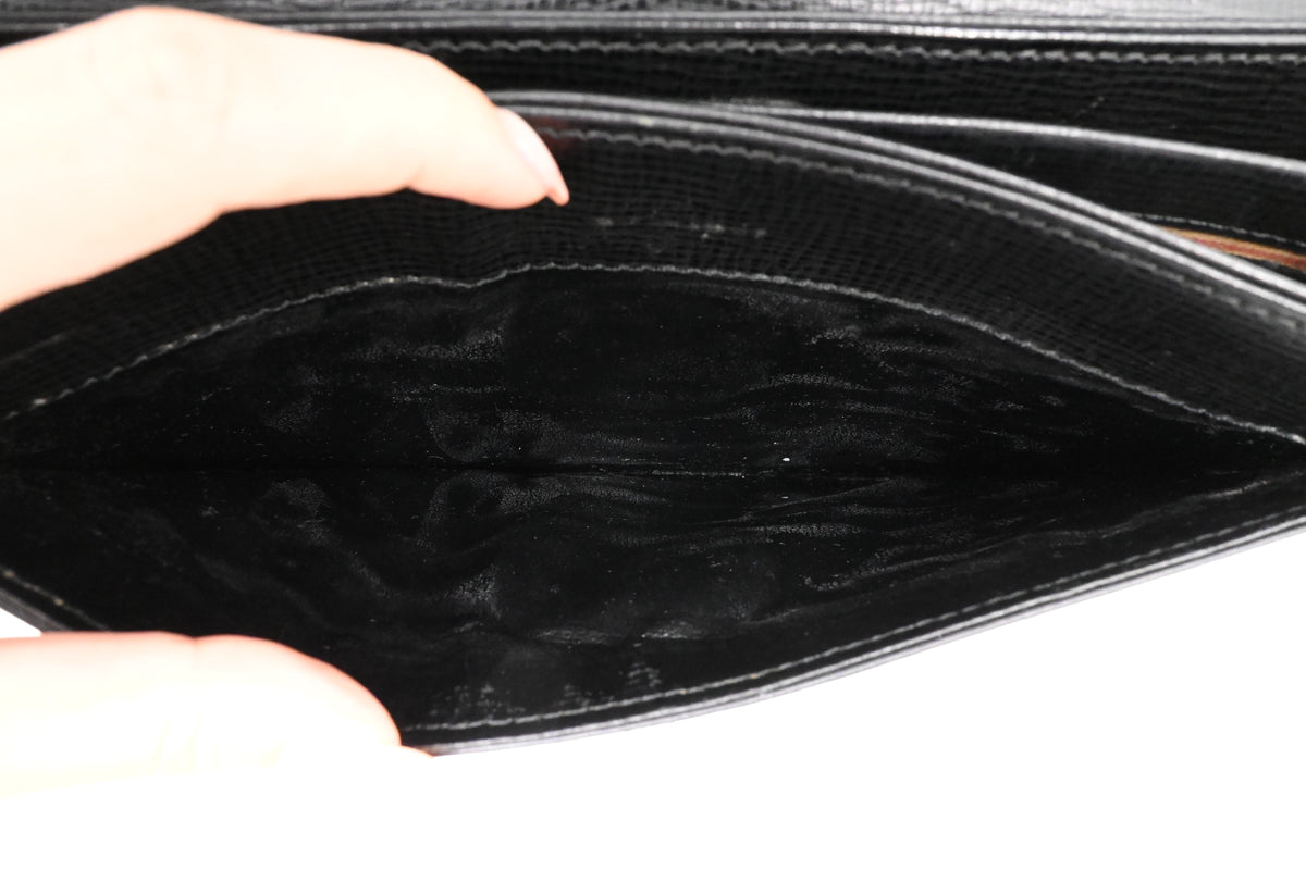 Burberry Clutch Bag in Black Leather