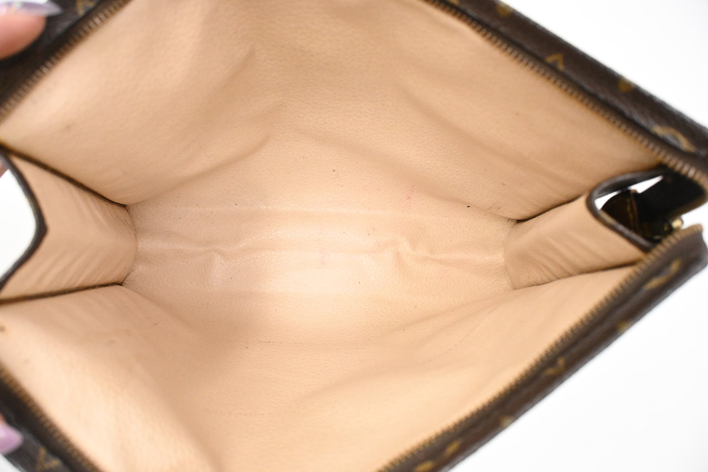 Louis Vuitton Toiletry 26 in Monogram Canvas