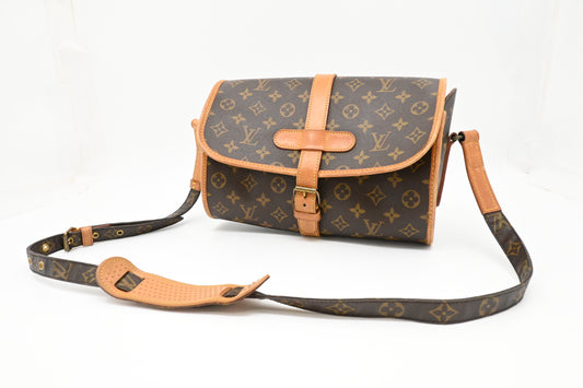Louis Vuitton Marne in Monogram Canvas