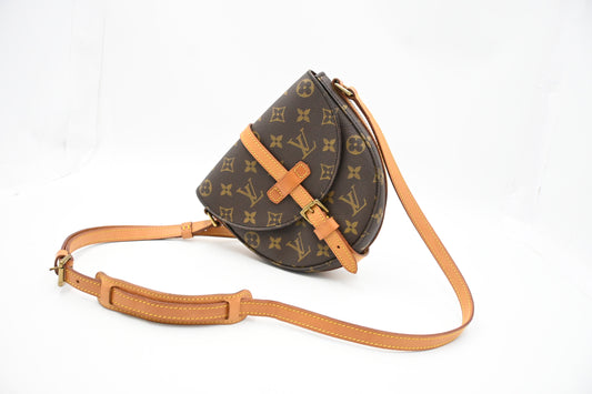 Louis Vuitton Chantilly PM in Monogram Canvas